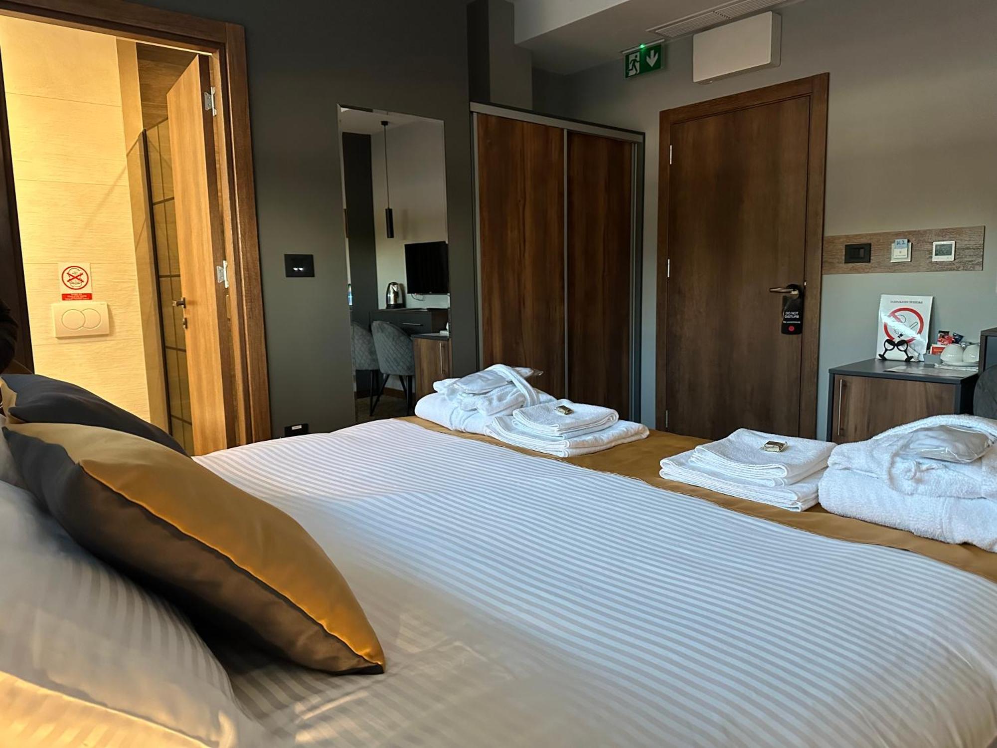 Mozaik Apartments & Spa - Modern 4-Star Apartments With Exclusive Private Spa Wellness In The City Center - Sauna, Jacuzzi, Turkish Bath - Free Parking, Wi-Fi - Rooms & Apartments Ćuprija Zewnętrze zdjęcie